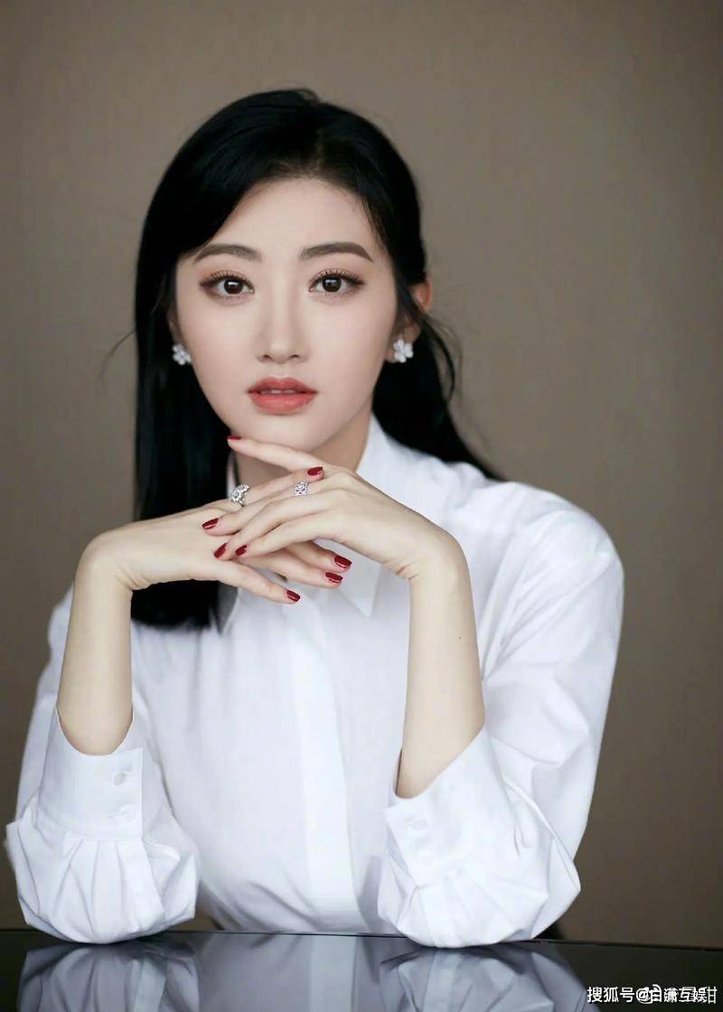 巩新亮巩新亮29,青海最美女明星:毛妮卓玛毛妮卓玛,1985年07月23日