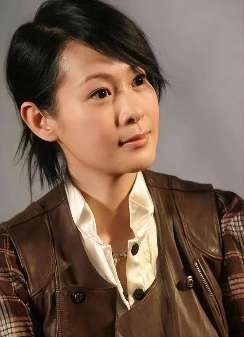 55岁刘若英高龄产子,近况曝光:活开的女人,有多爽!