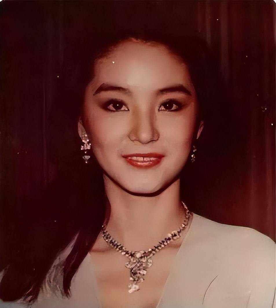 related searches:林青霞和林莉的故事林青霞和林莉的关系林青霞帮助