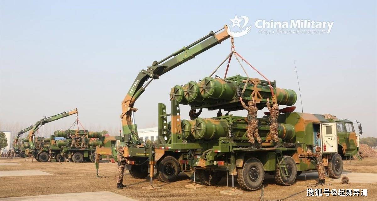 太科幻了!国产反无人机微波武器亮相,中东大户:快说多少钱?_搜狐网