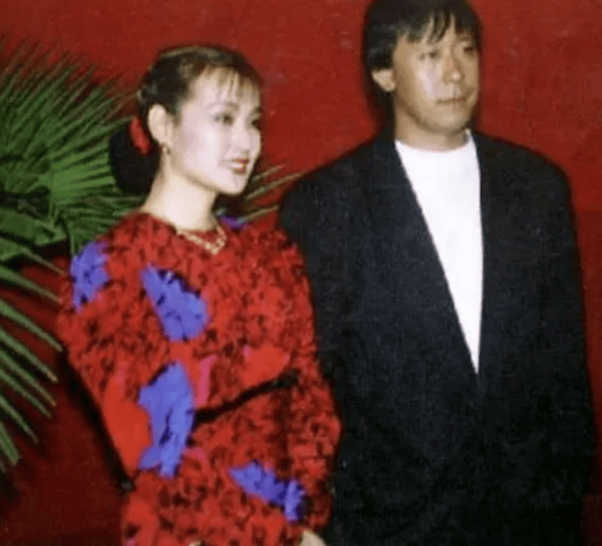 姜文:"我女儿世界第一美",原以为吹牛,看到照片后:没说谎_姜一_桑德琳