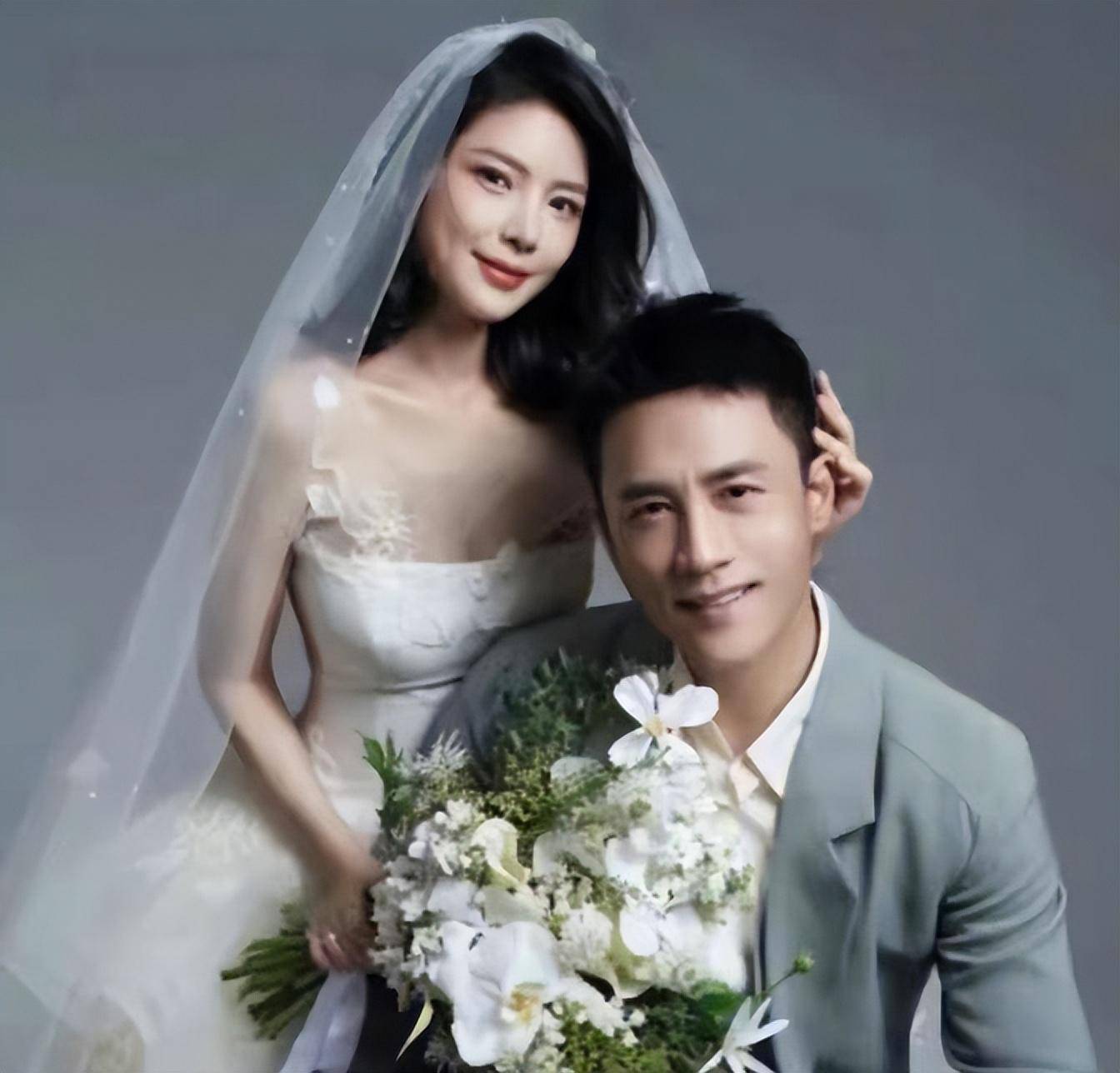 杜淳妻子王灿在线回怼网友恶评 表示自己要直面这些不好的声音