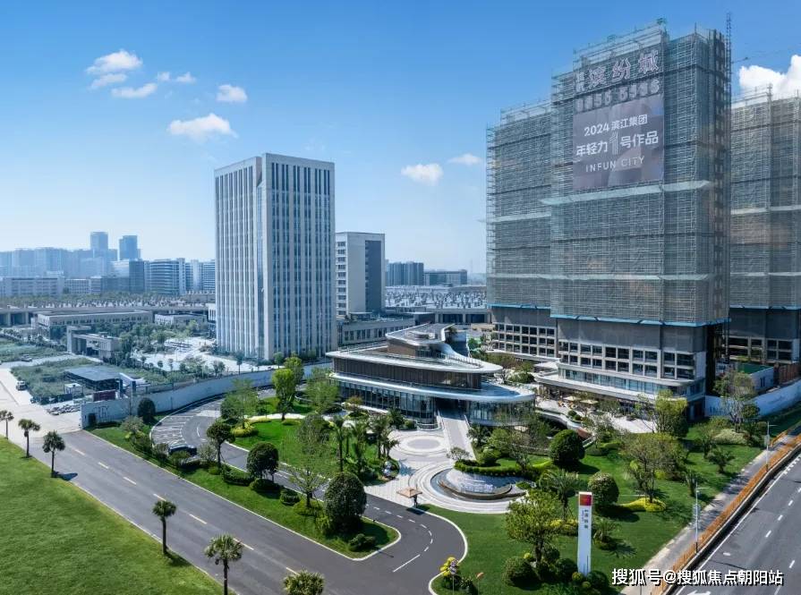 滨杭滨纷城售楼处电话→售楼中心→楼盘百科→首页网站详情→24小时热线电话_项目_年轻人_生活