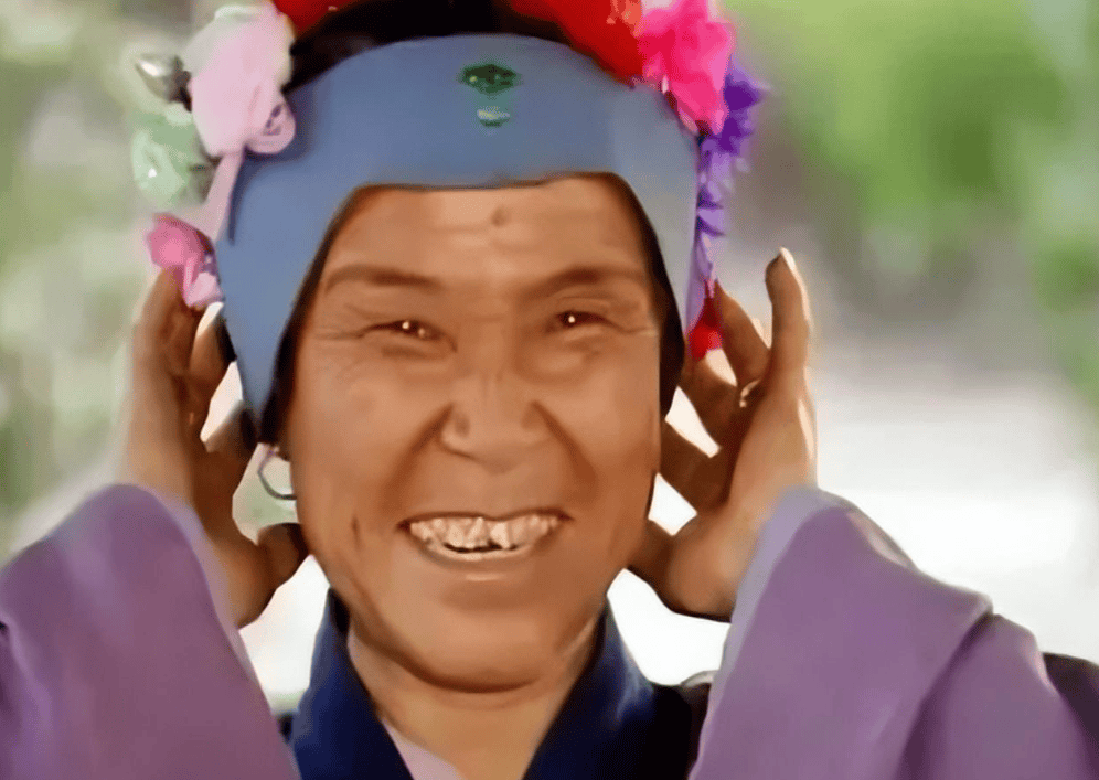 《红楼梦》中,刘姥姥从荣国府得到的礼物,折算到今天值多少钱?