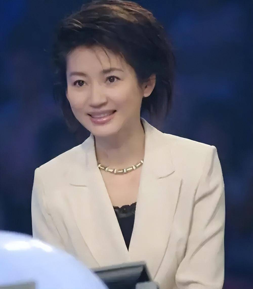 前央视主持人王小丫病重,病床上说出的一句话,让无数人流泪