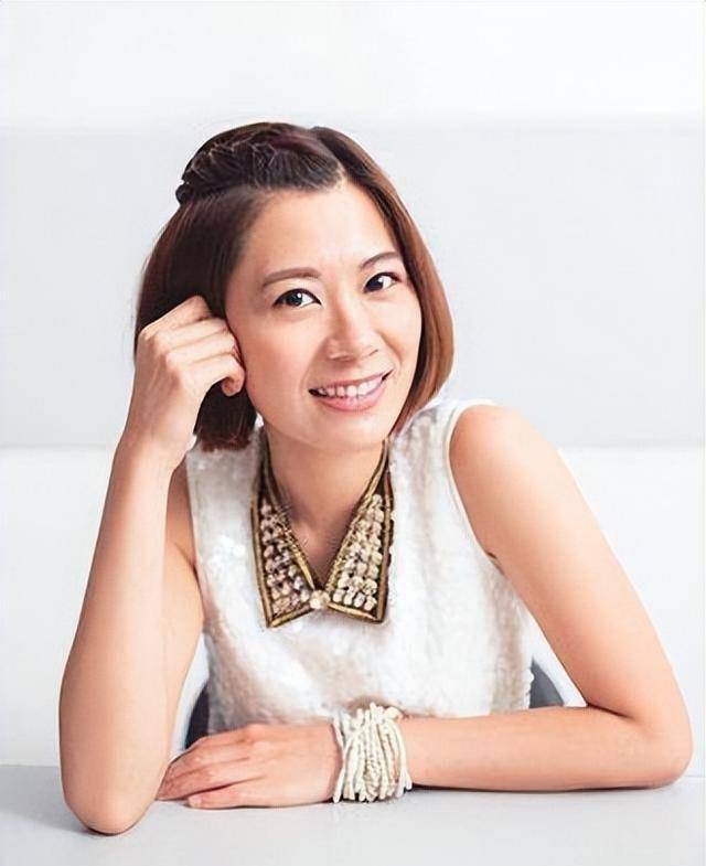 爷爷是元帅,父亲是商界大佬_叶晴晴_音乐_叶选廉