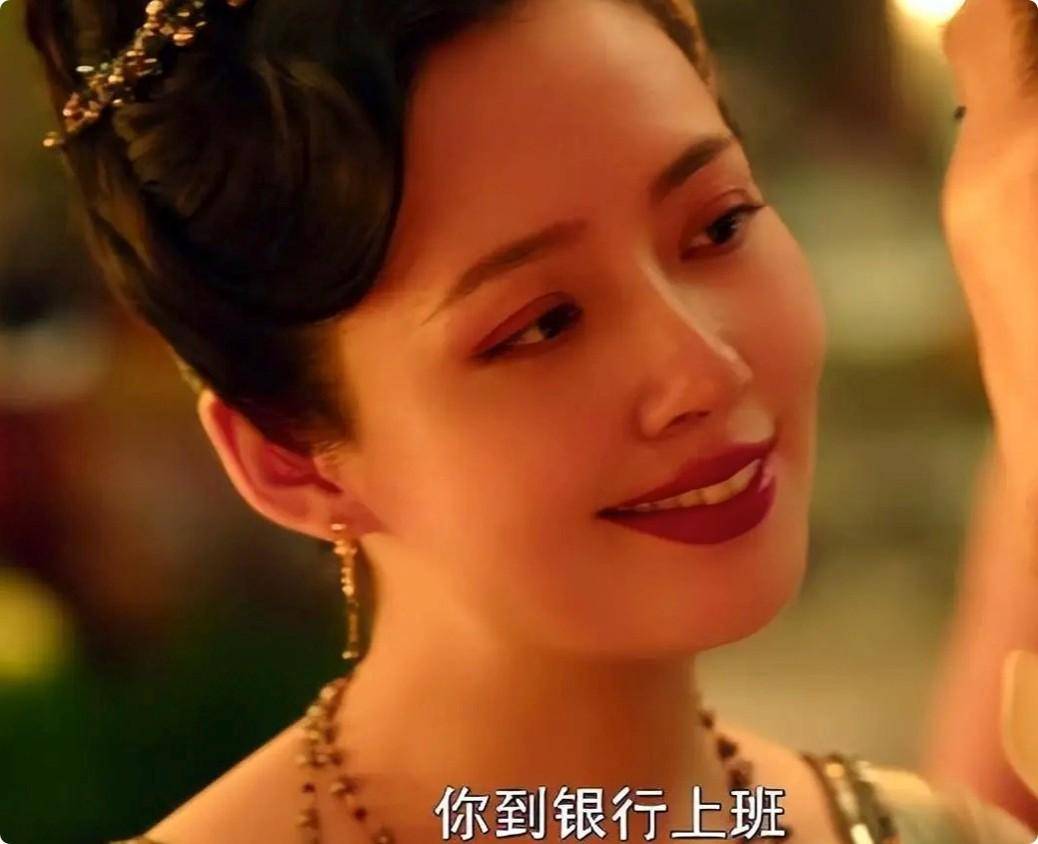 郭碧婷模样大变,凸嘴明显满脸疲态,昔日女神怎么变成这样