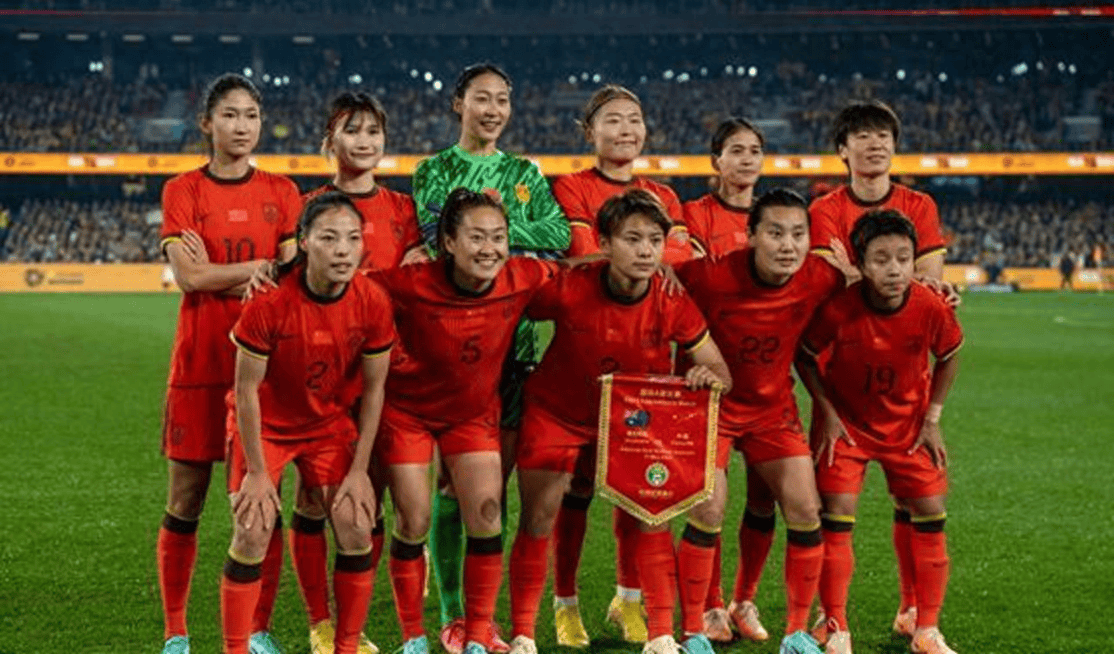 国乒赛事让位，CCTV5+聚焦中国女足，孙雯现场督战，王霜领军