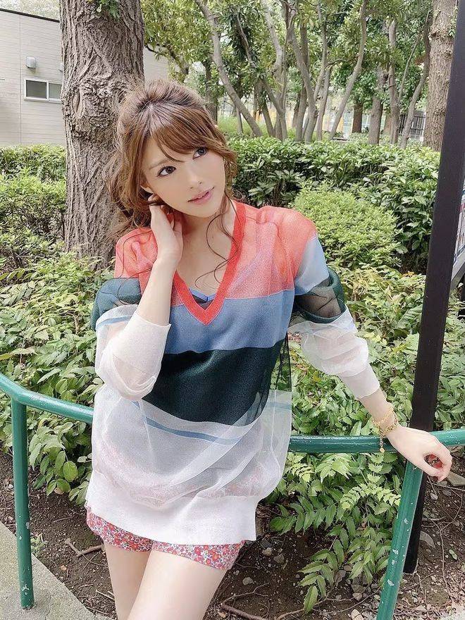 暗黑界灰姑娘,孤单の流霜