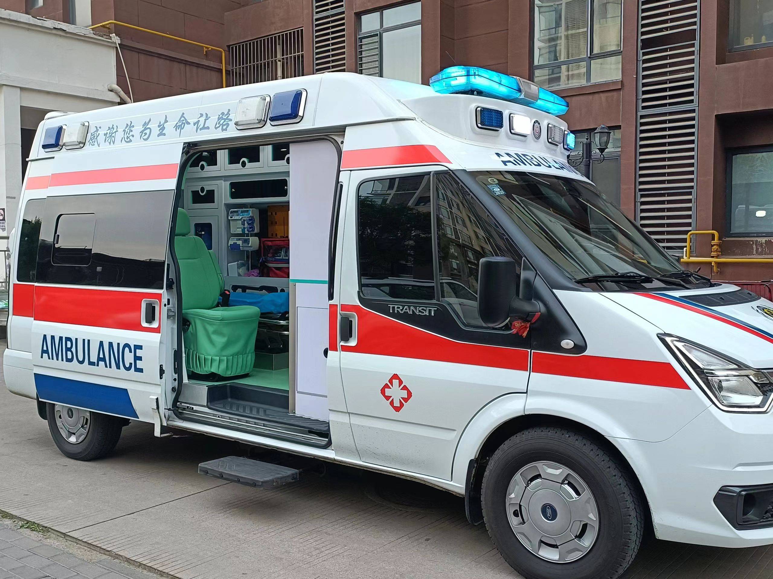 淄博女学生呼叫120急救却被宿管阿姨阻拦:男医护不能进女生宿舍