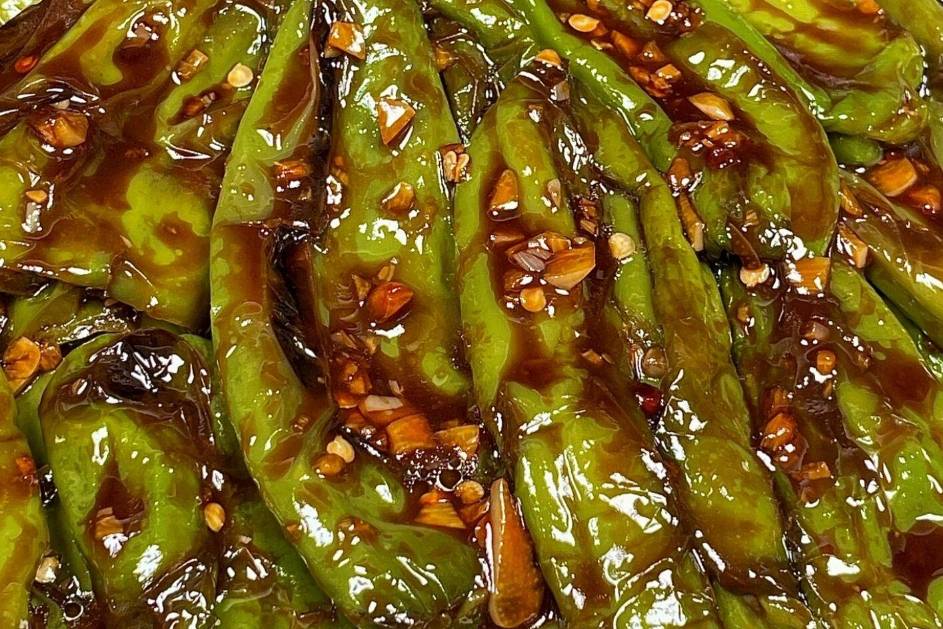 “虎皮青椒”下饭!_酱汁_长条形_清水