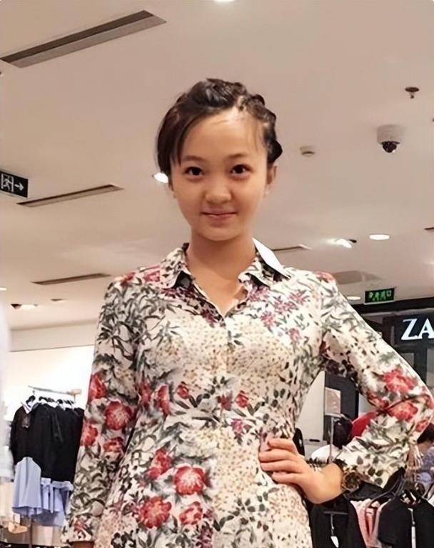 北京奥运14年后,那个高唱《歌唱祖国》的林妙可,现在怎么样了