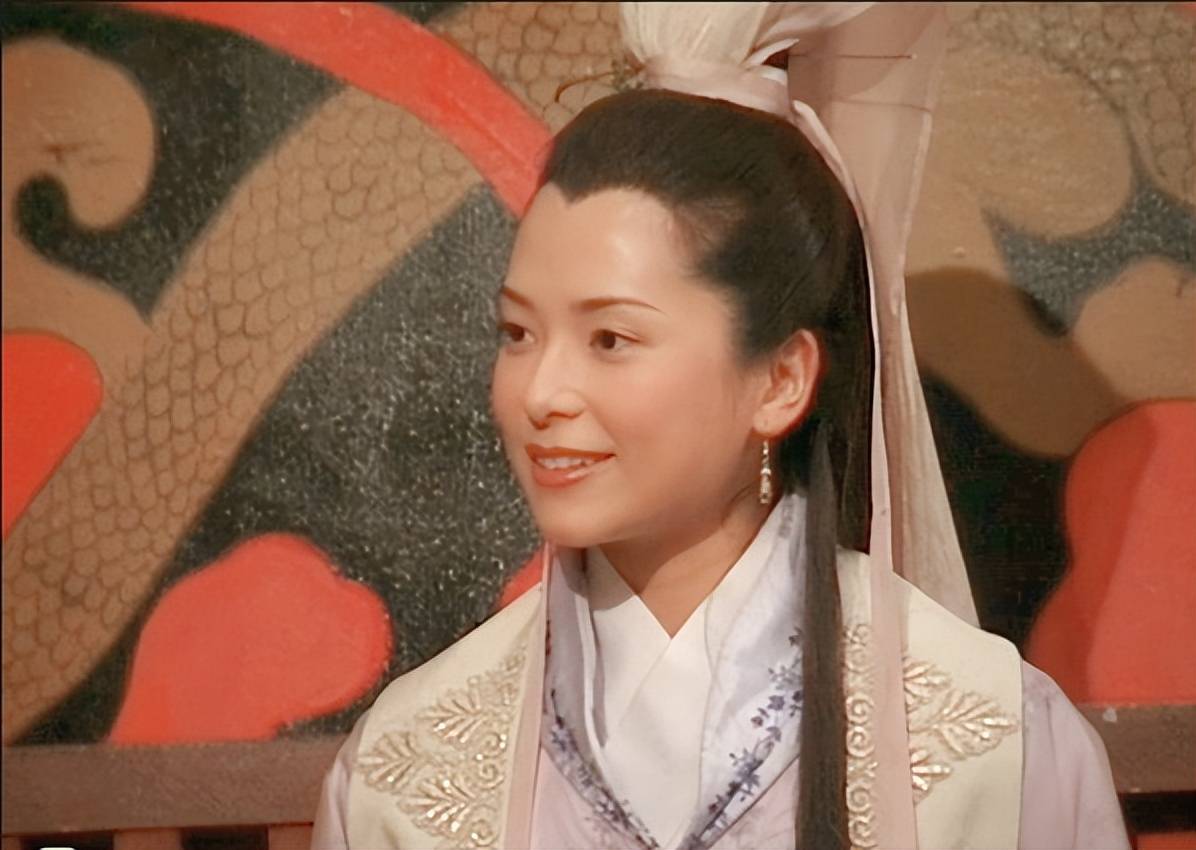 《寻秦记》21年,女主境况唏嘘,有人17岁当妈,有人荧幕初吻还在