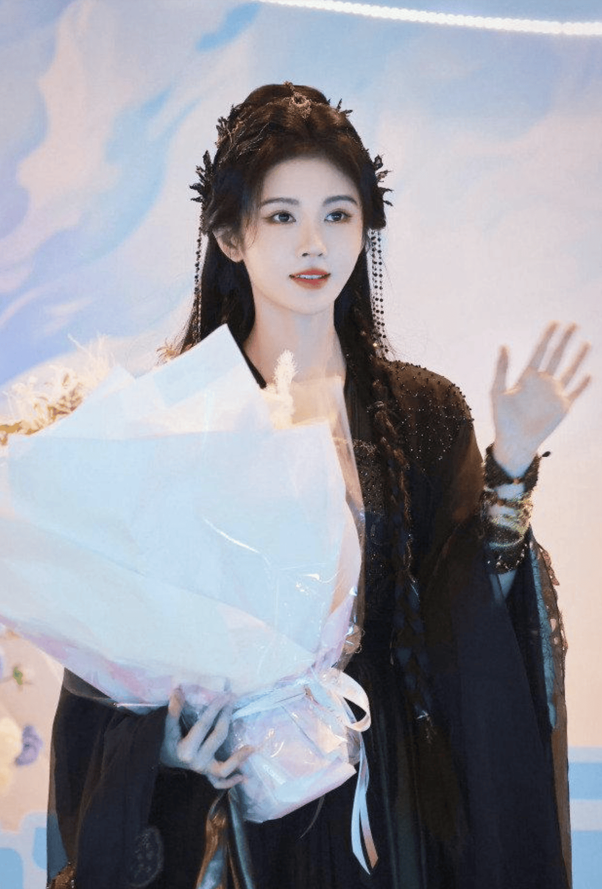 鞠婧祎、陈都灵、曾舜晞和田嘉瑞主演《月鳞绮纪》开机_故事_画皮_角色
