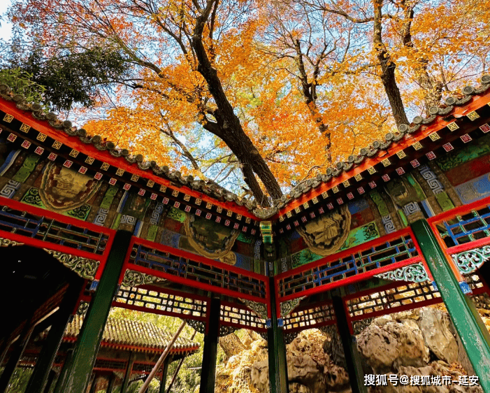 带爸妈去北京旅游要多少钱？北京家庭游攻略，五天四晚跟团价格_交通_故宫_线路