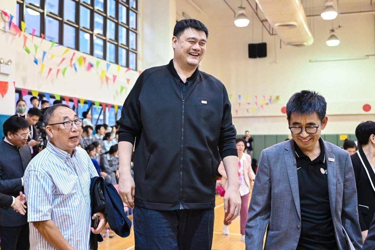 先生大义！姚明离任后透露未来去向，两个方面，还是离不开篮球