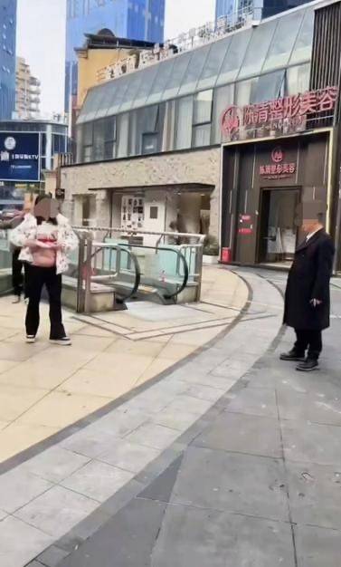 女子在陈清整形医学美容门诊抽脂失败 出现肠穿孔等22病症(图2)