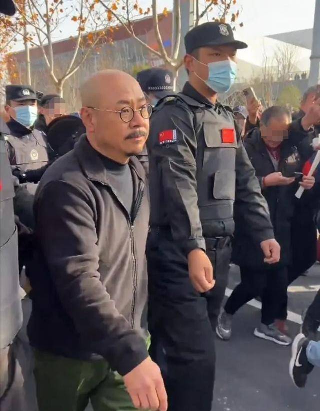 万兵模仿刀郎图片