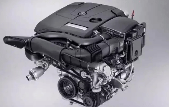 奔驰C级改款内饰_新款奔驰C级_奔驰e级降价特别厉害