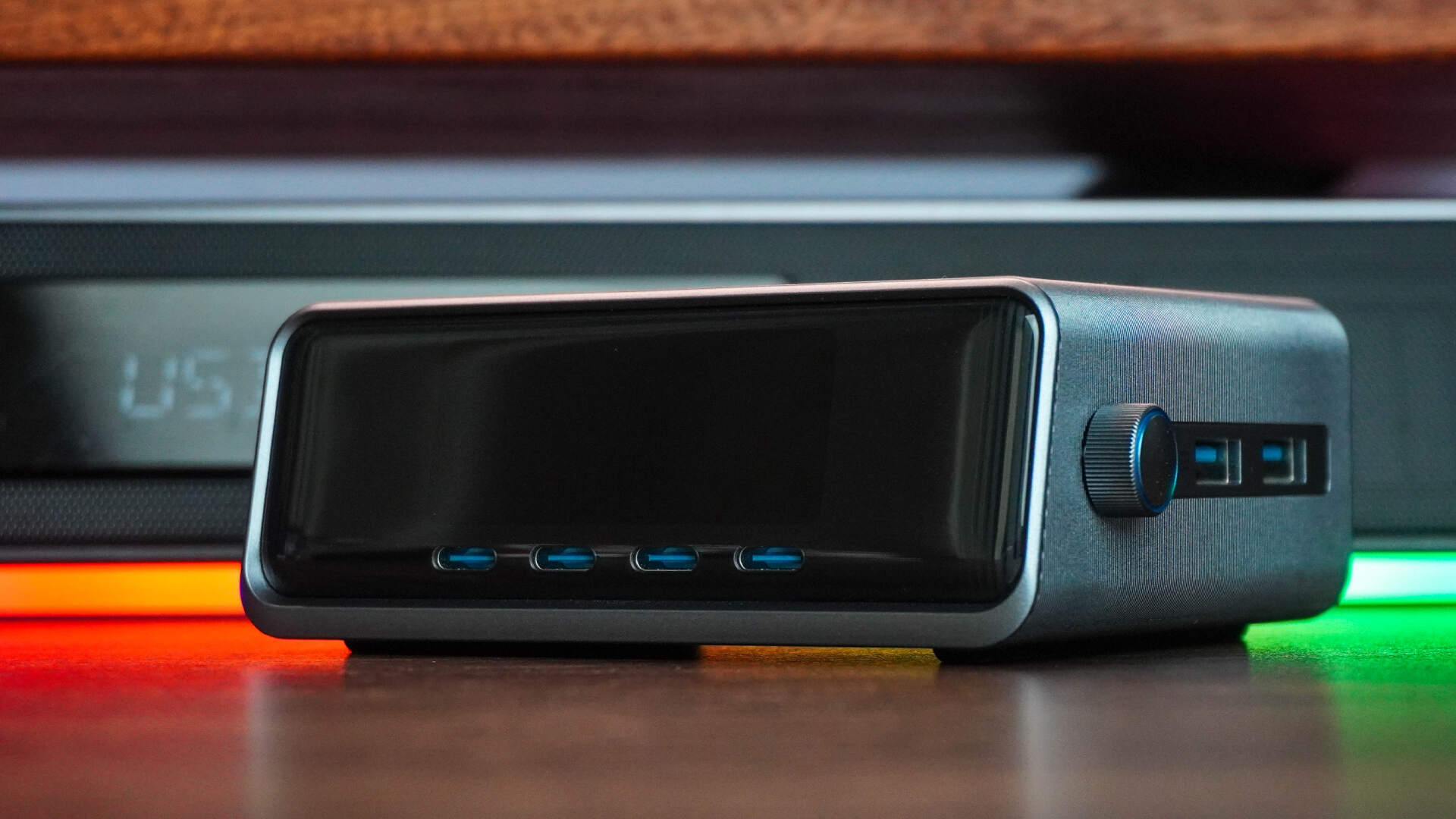 安克创新突破！Anker Prime250W桌面充电器，输出功率随心调