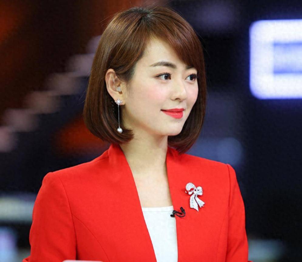财经台女主持人(财经频道女主持带走)