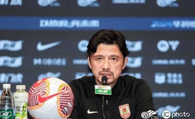 举家搬迁,谢晖表态,官宣决定,娇妻支持,球迷期待