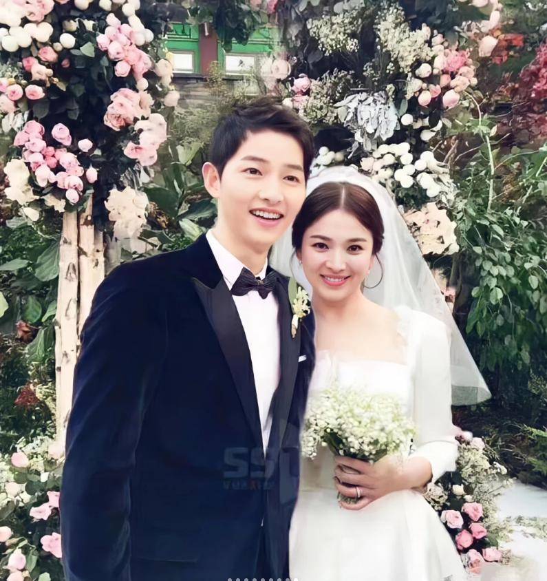 宋仲基和宋慧乔有什么关系为什么在线