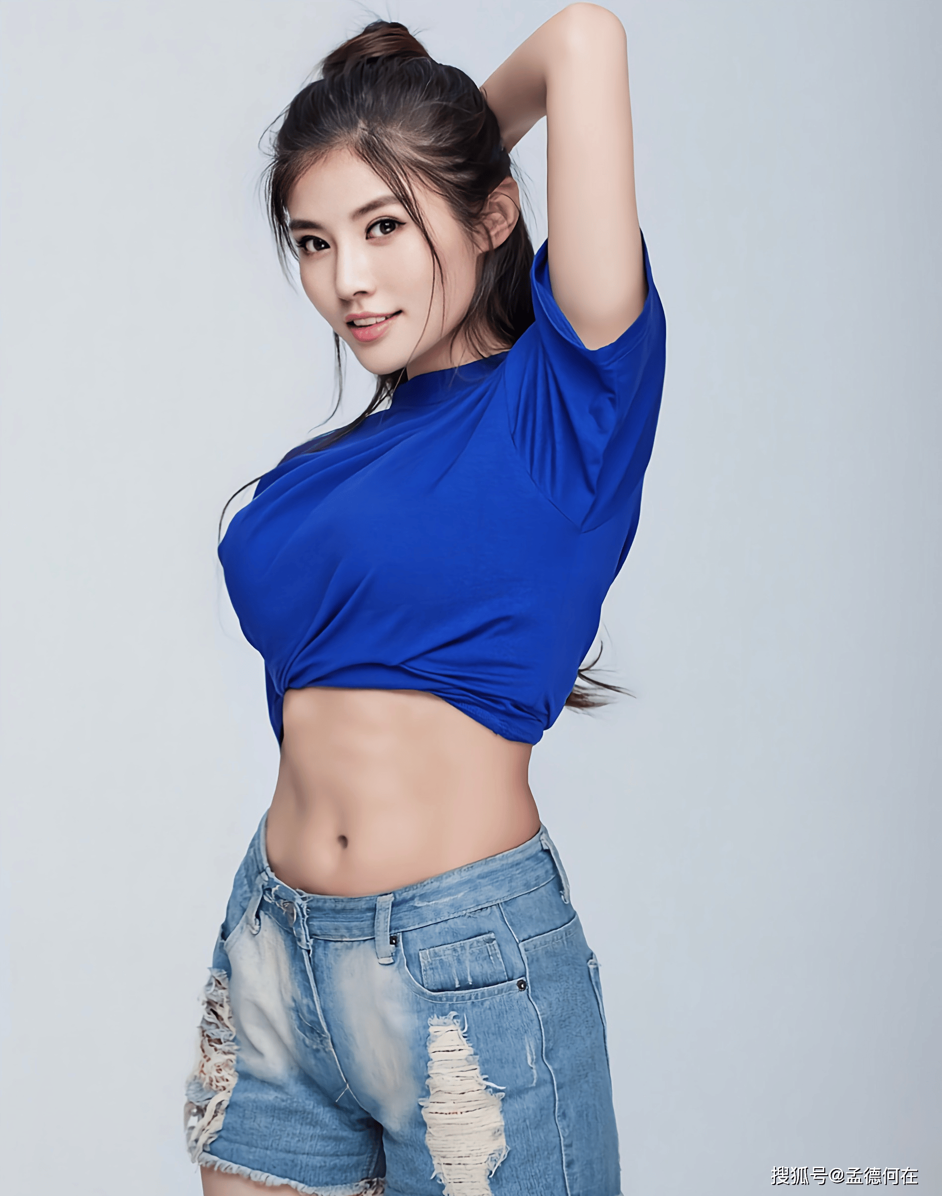 徐冬冬,这身材着实饱满啊!