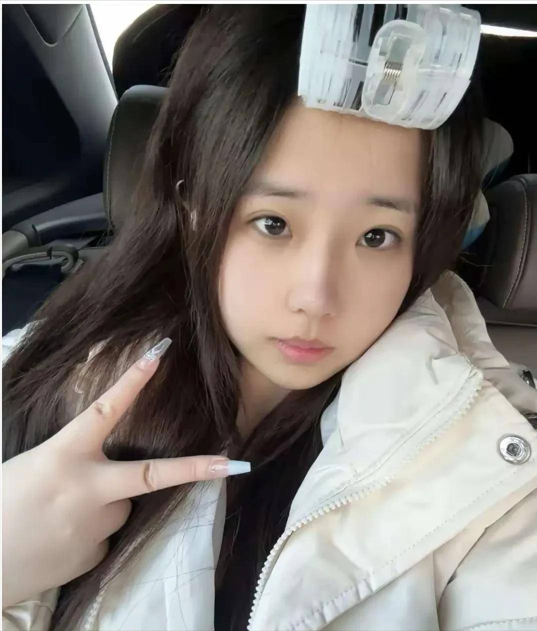 21岁富家女吴佳琪已被卖到园区,司机被抓,透露内情,情况不妙