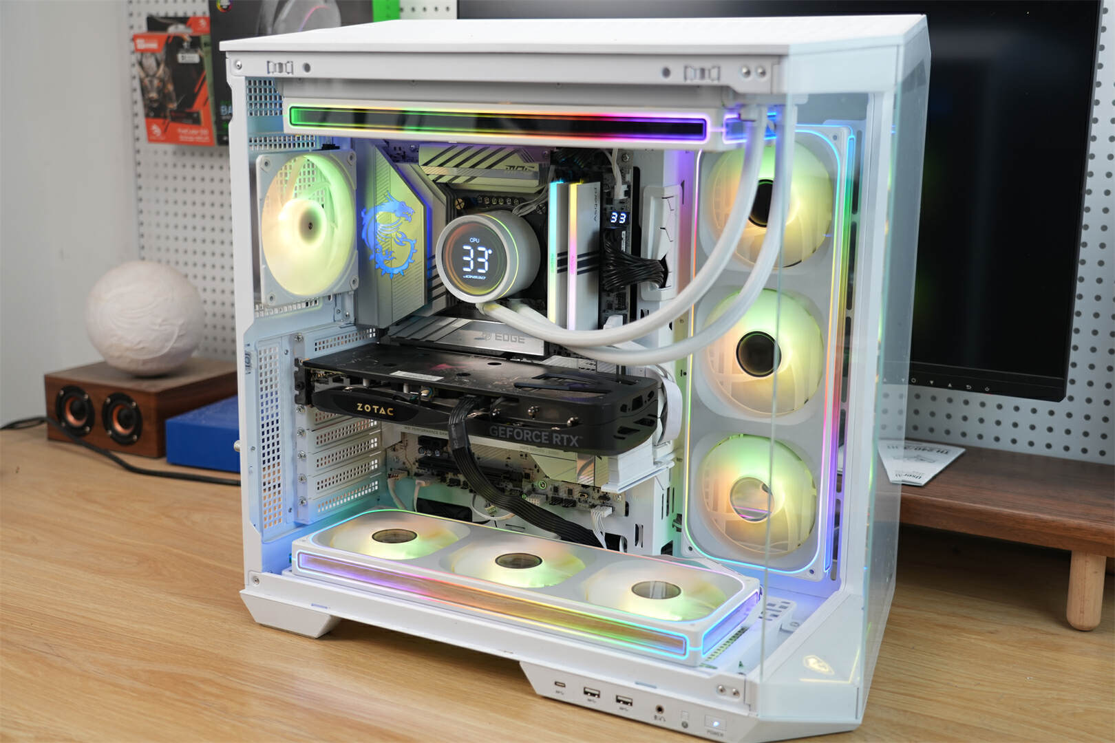 优雅白色设计，灯效炫酷无敌--乔思伯TH-360水冷散热器评测_搜狐网