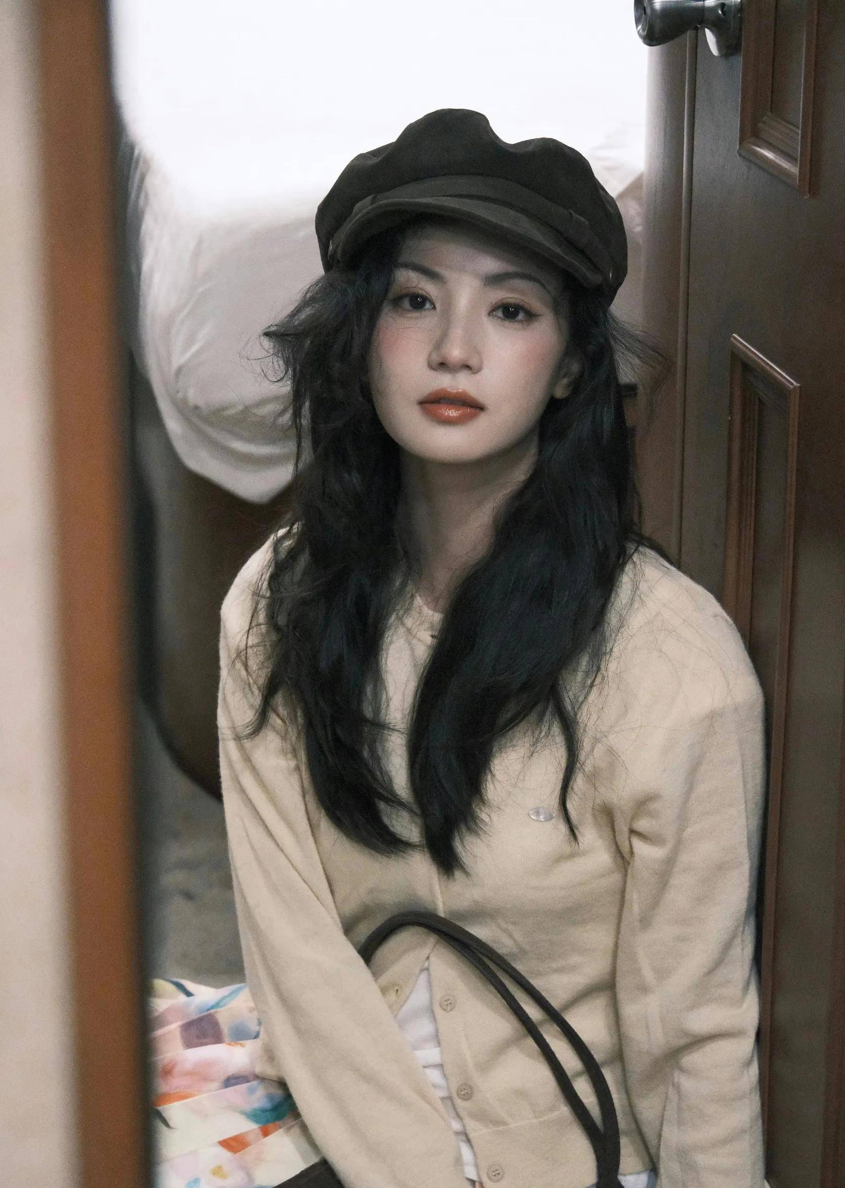 《国色芳华》张雅钦:被群嘲颜值崩塌,卷事业不恋爱脑,她能火吗