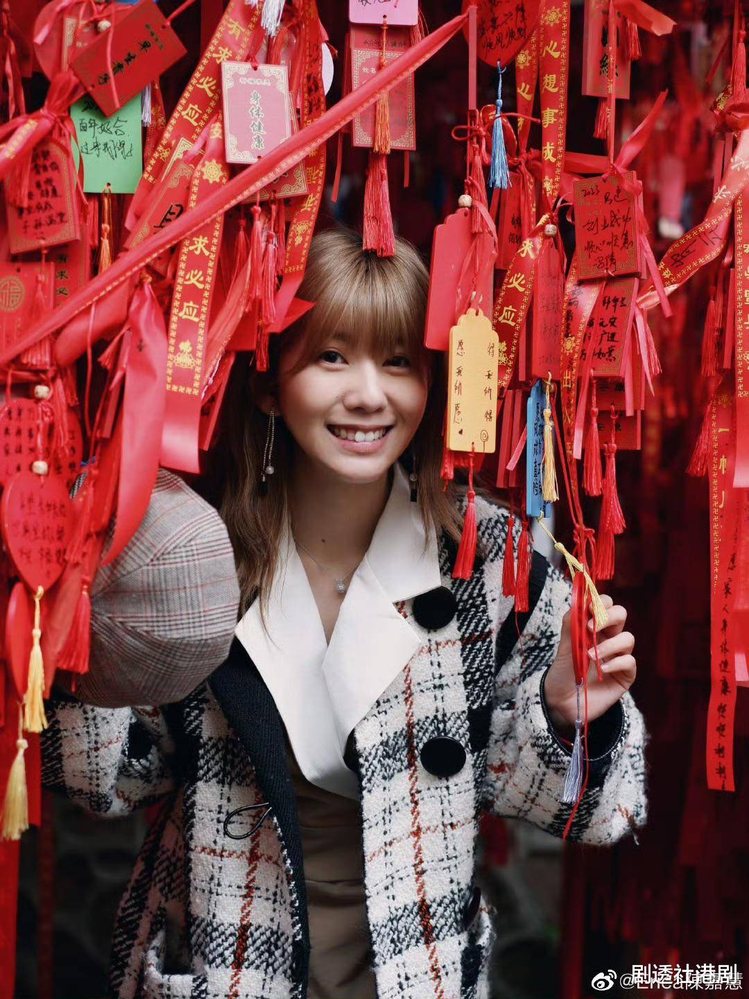 现在女儿还小陈嘉慧暂时很难抽开身相信之后做好安排会选择恰当的