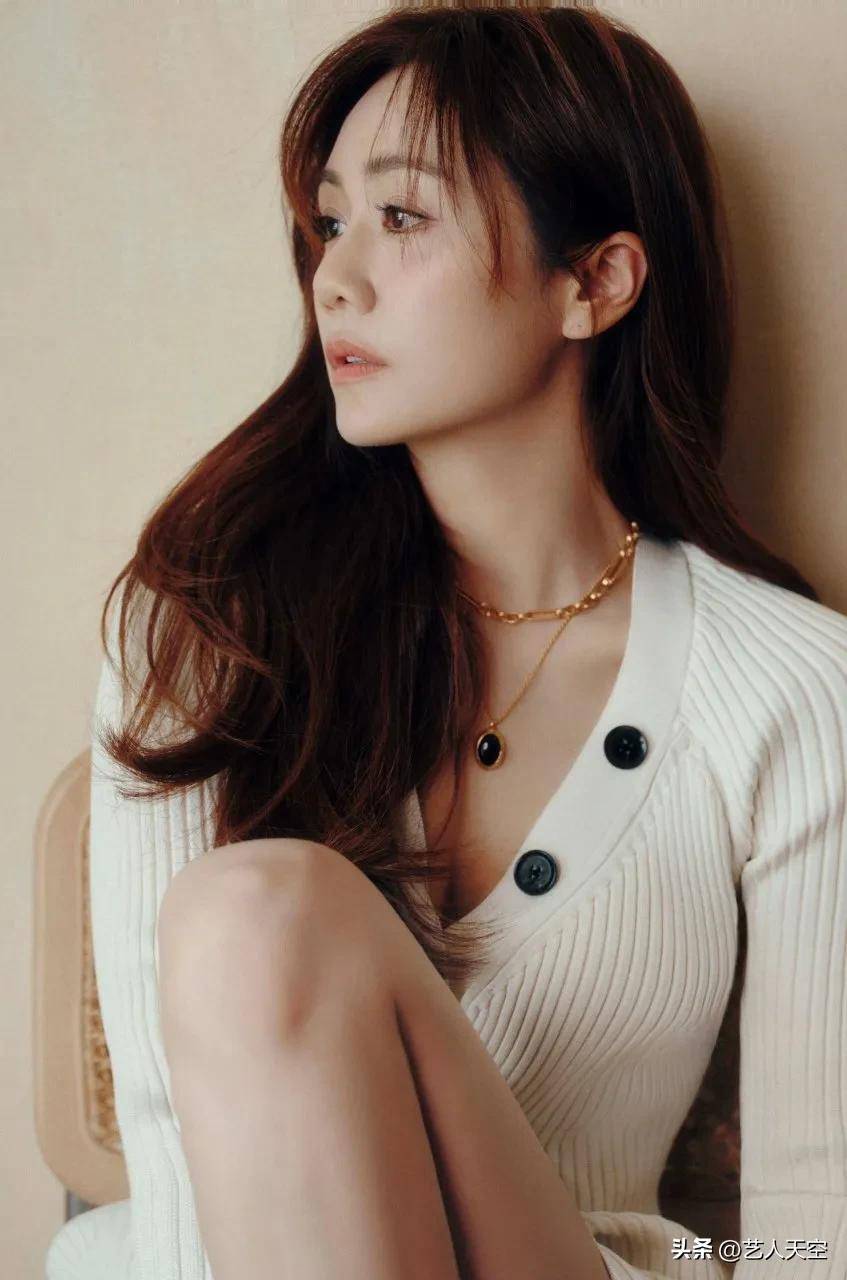 刘芸——惊艳迷人,温婉秀丽