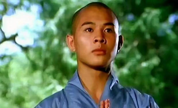 离婚25年,李连杰和前妻黄秋燕在北京重逢,发生了怎样的故事