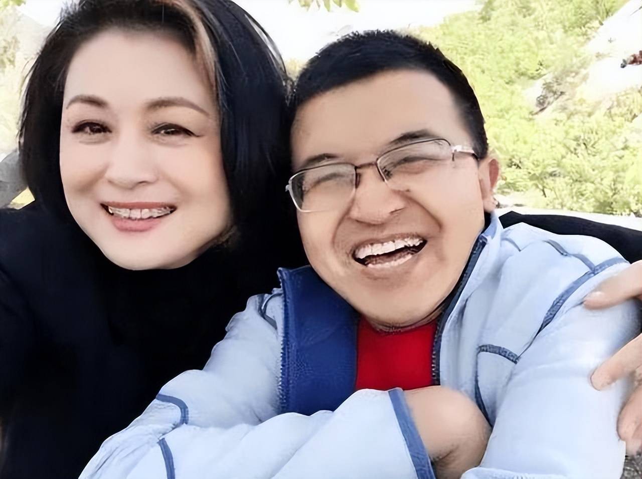 无儿无女的于月仙:去世后,丈夫张学松的选择令人泪目