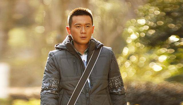 演员徐洪浩:比妻子大10岁,戏里演父女,戏外恩爱幸福惹人羡