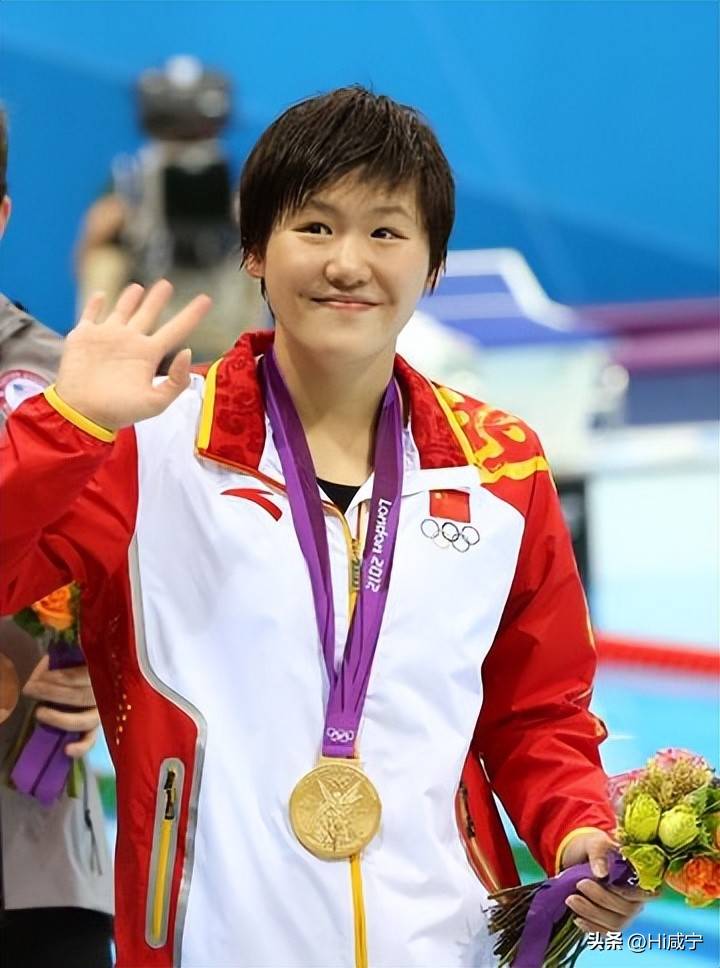 奥运冠军叶诗文,16岁大满贯,现在清华毕业,29岁越来越美