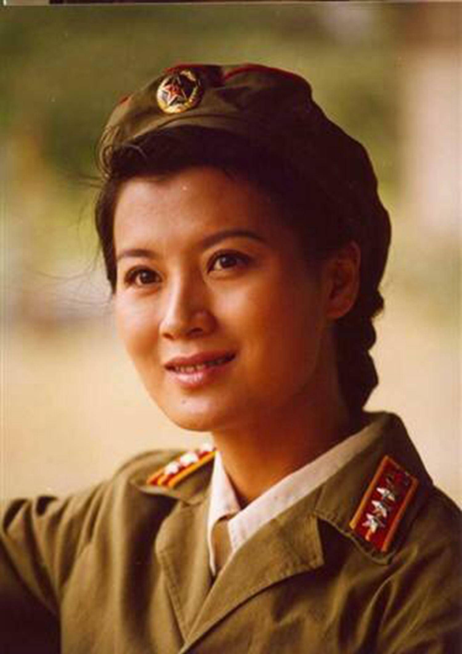 史兰芽与刘斌离婚24年,各自经历三段婚姻,却一个天上,一个地下