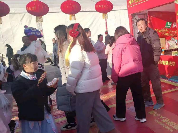 牟福香诗词赏析：新年与自然之美