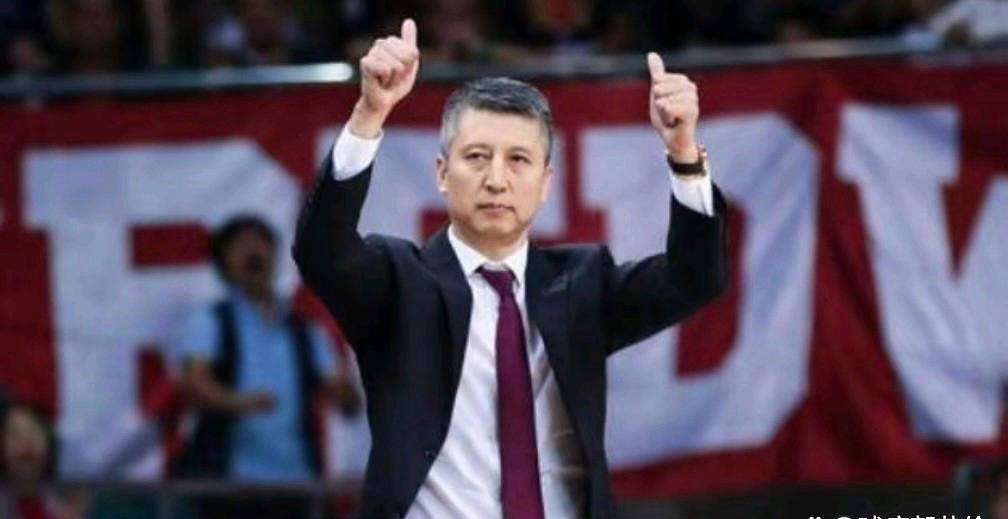 郭士强加入男篮训练师团队，杜锋因任人唯亲受质疑