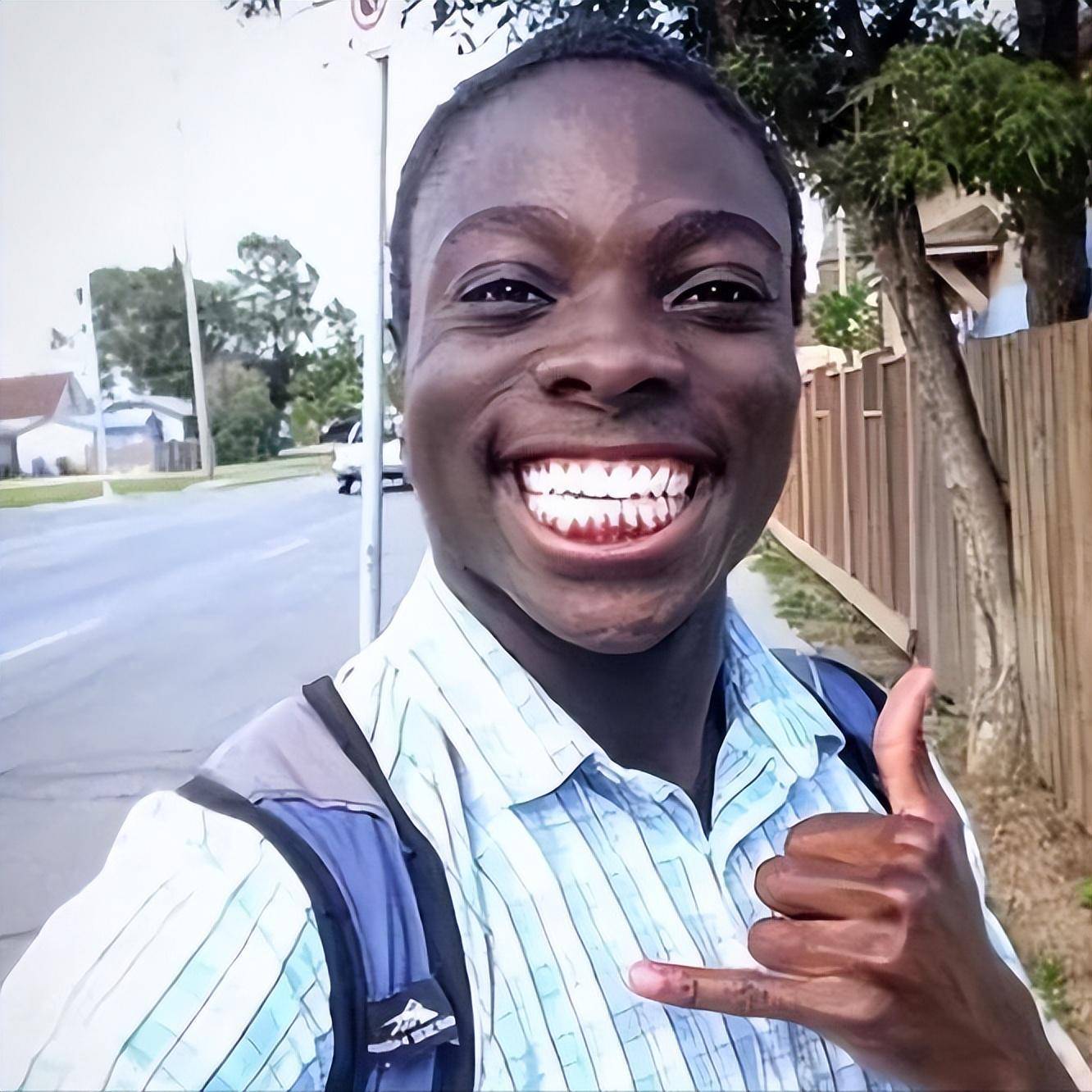 太刺激了!外国人约到微信卖茶女,看完聊天记录笑不活了