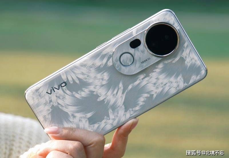 vivo S20 Pro：低价畅享超强影像与卓越性能