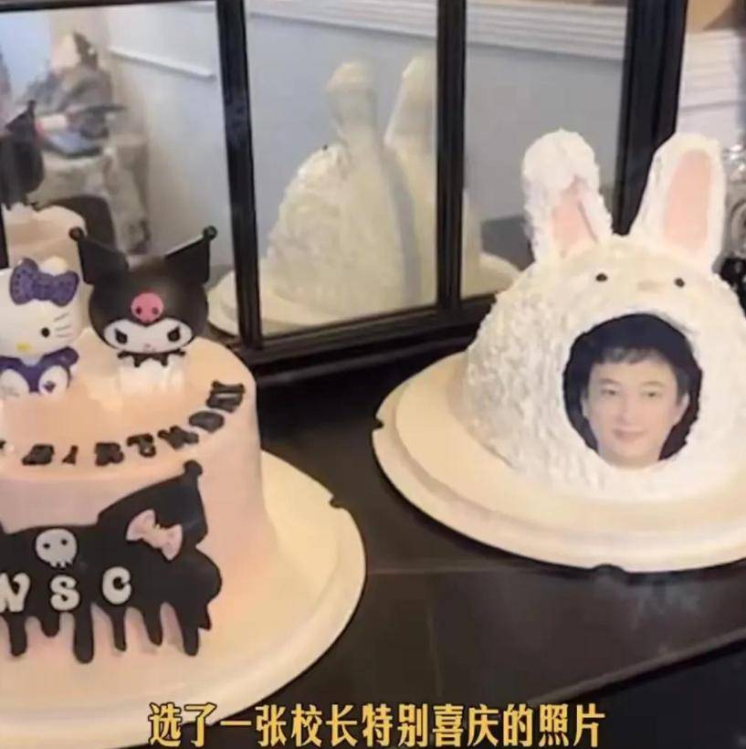她不仅为王思聪订制生日蛋糕,还亲手为他煮汤,甚至在生活中,懒懒总能