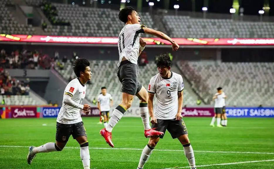 U20亚洲杯：日本韩国之战，中国队成为潜在受益者