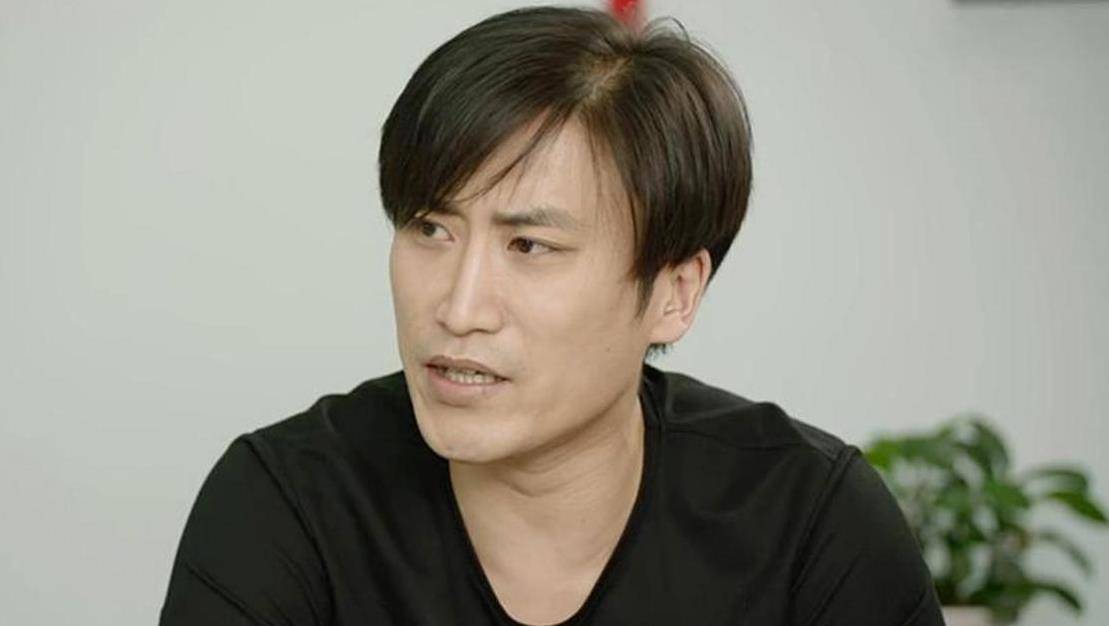 投资吴京引热议,金条做盆栽_吴云飞_直播_角色