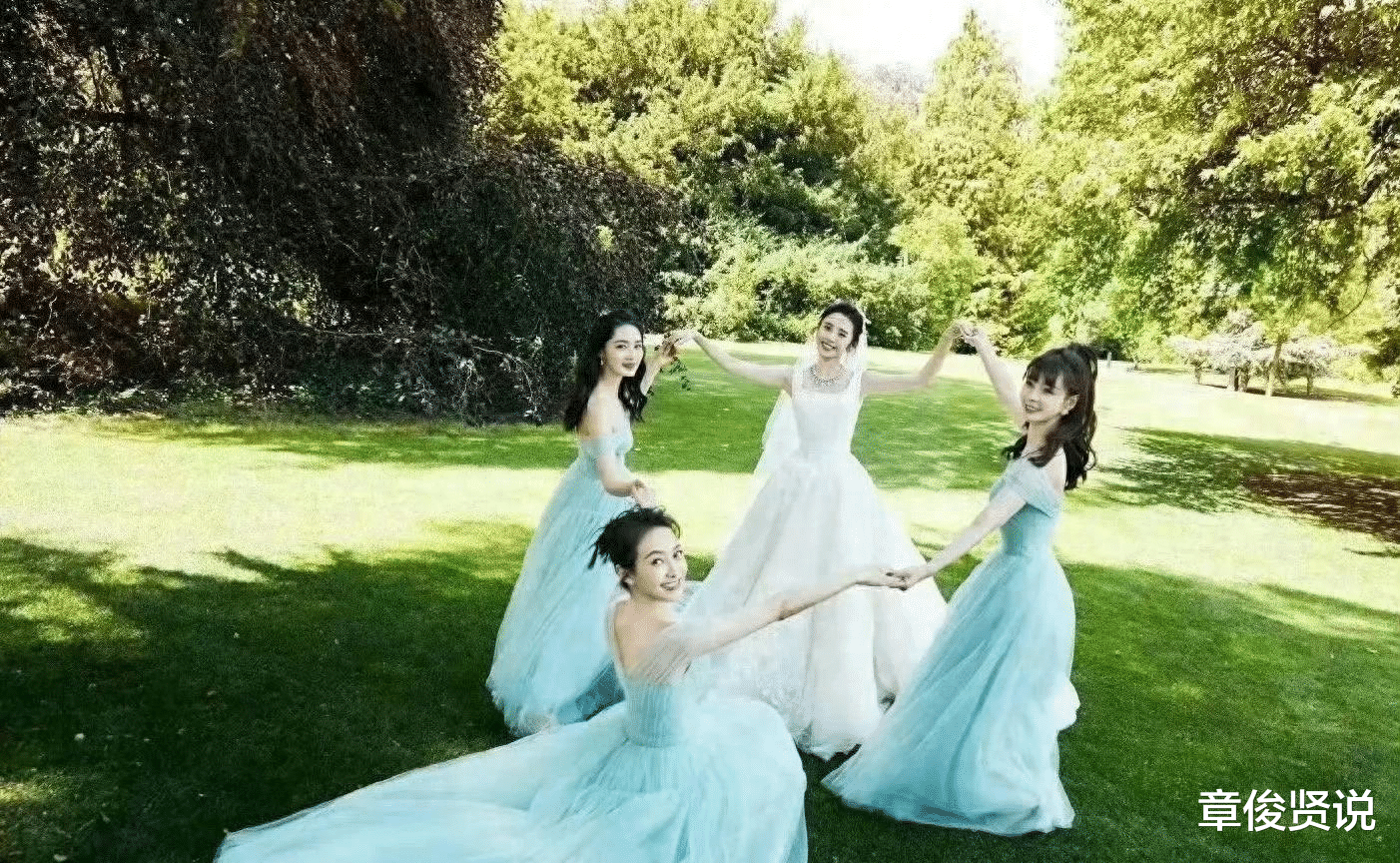 当年被全网嘲笑的唐艺昕伴娘团,如今个个高攀不起!