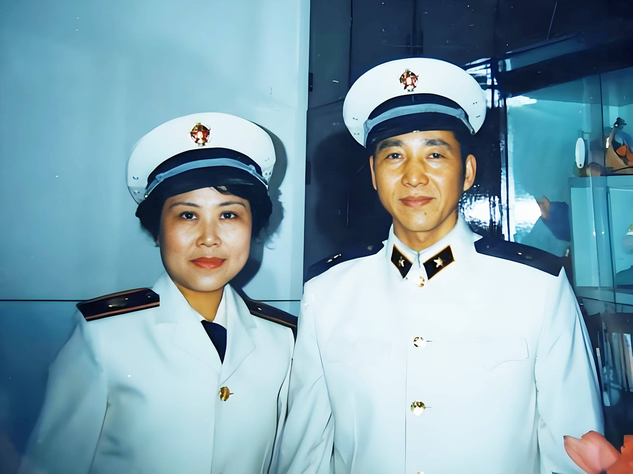 歌唱家卞小贞:嫁平凡丈夫婚姻有泪,将脑瘫儿子打造成小老板