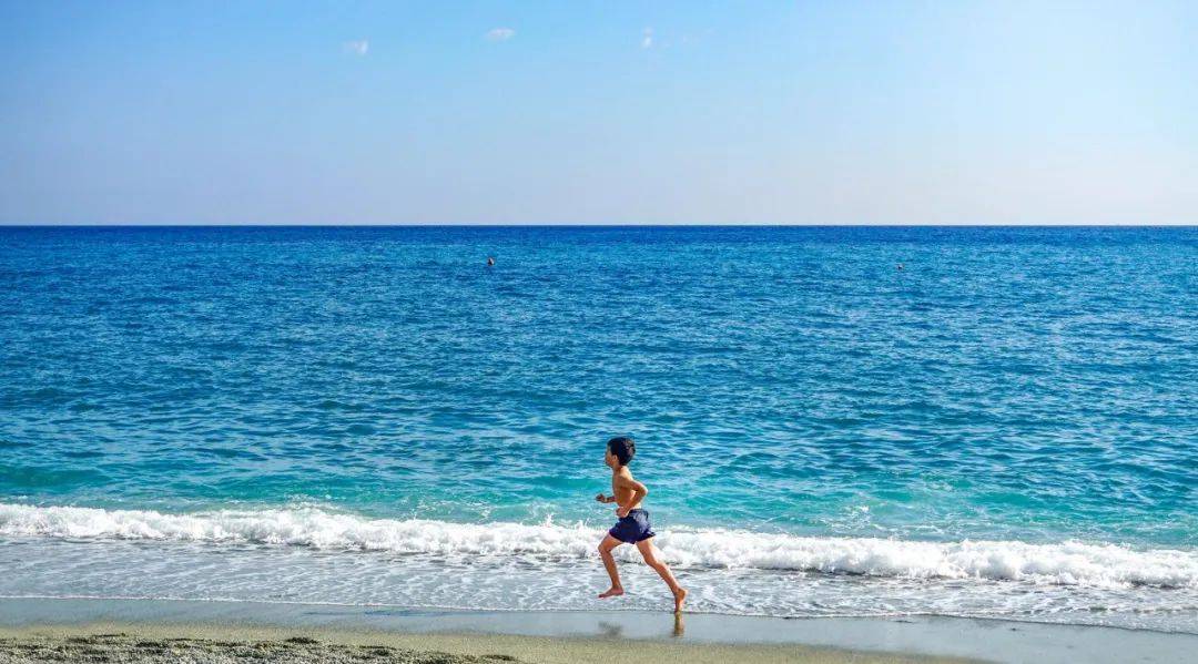 情商太低的人，说话往往有七种表现，希望你没有！（情商低的人的说说）