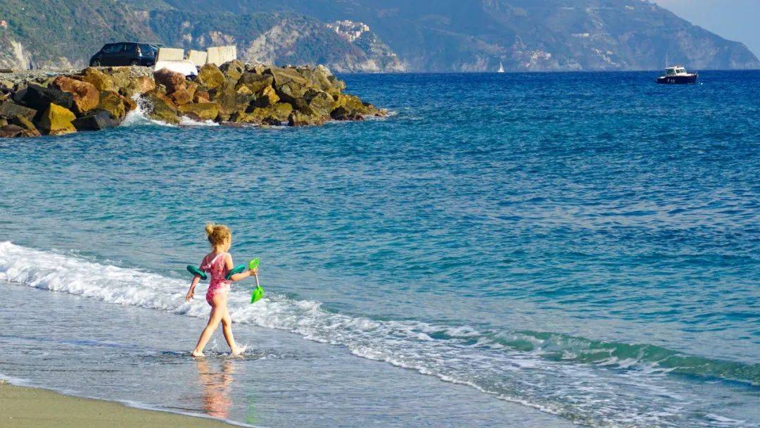 情商太低的人，说话往往有七种表现，希望你没有！（情商低的人的说说）