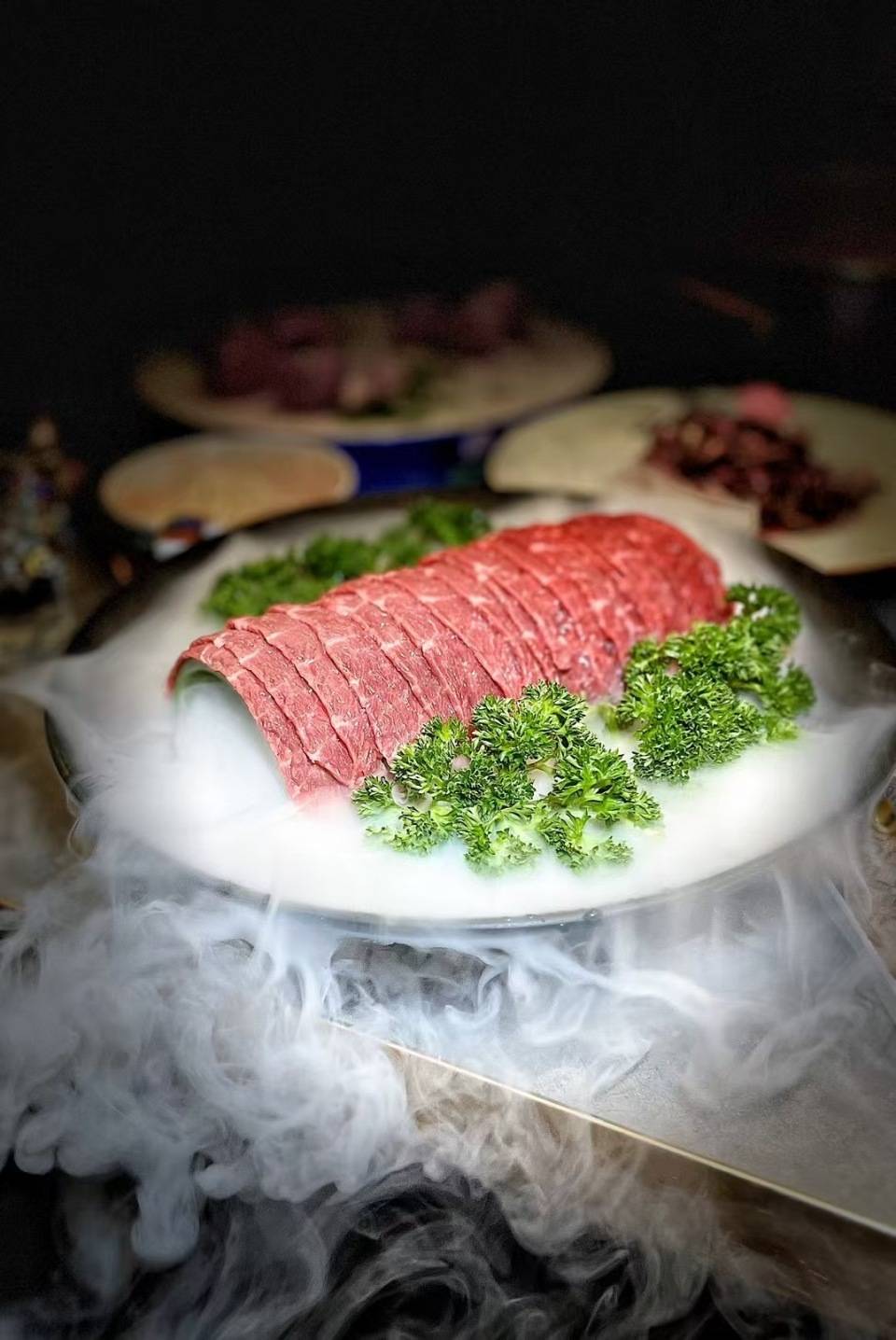 与恐龙同时代的鸭嘴鱼，配上贵州酸汤火锅，简直绝了！（鸭嘴鱼的多种做法大全窍门）